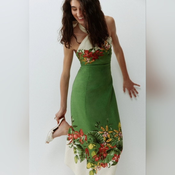 H&M Dresses & Skirts - H&M PREMIUM linen-blend halterneck dress floral green/flowers BNWT